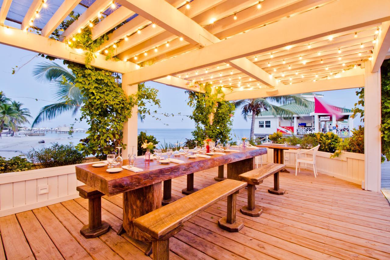 Banyan Bay Suites San Pedro  Extérieur photo